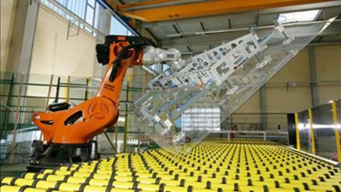 KUKA-robot-for-flat-glas-handling.jpg