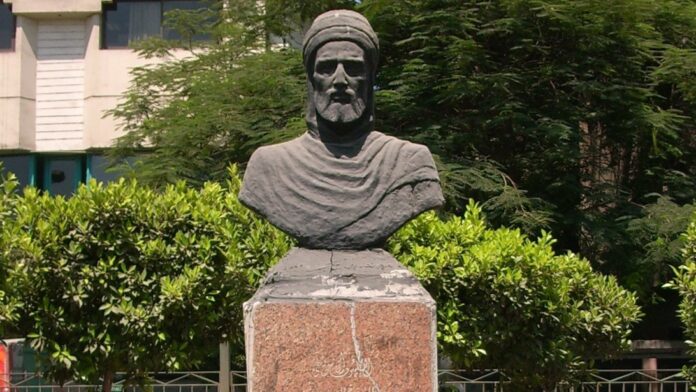 Ibn-Khaldoun-Statue-and-Square-Mohandesin-Cairo.jpg