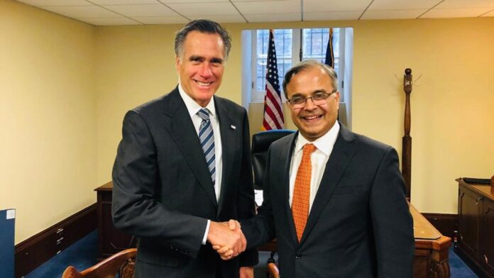 Ambassador-Majeed-Khan-meets-Senator-Mitt-Romney.jpg