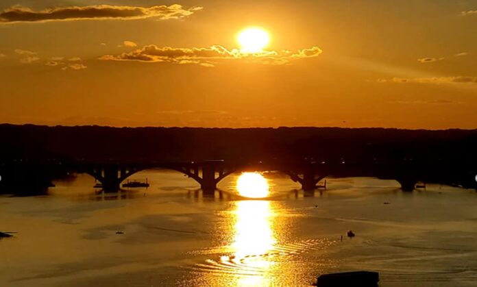 A-DC-Summer-sunset-over-Potomac-River.jpg