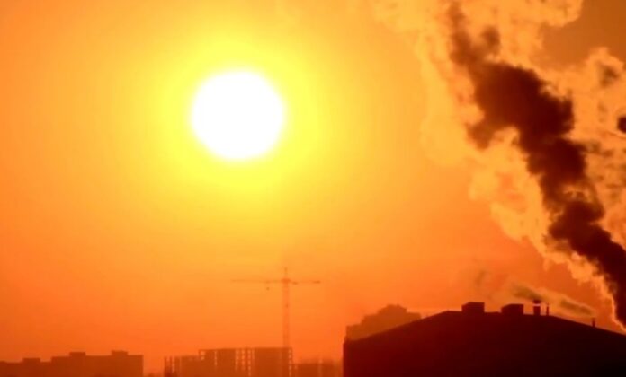 Greenhouse gases including CO2 emissions rise to record levels | Carbon Dioxide Carbon Dioxide