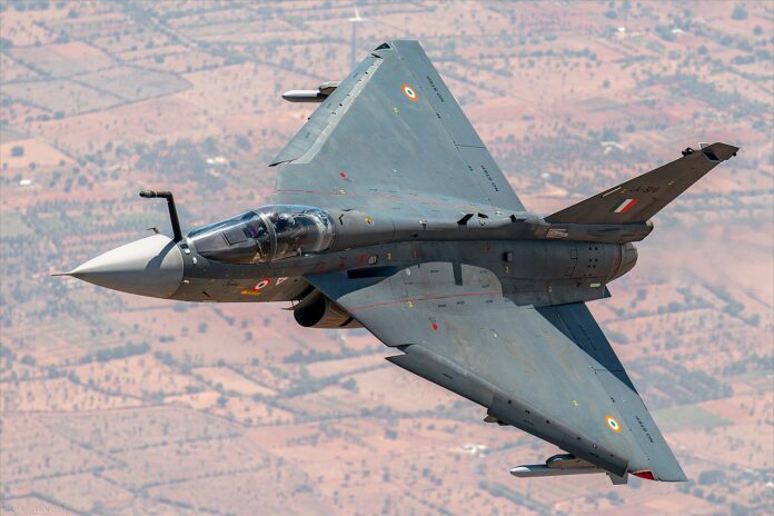 HAL_Tejas_(LA-5018)_of_Squadron_18_Flying_Bullets In setback to Indian defense industry