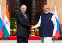 India’s Russian Oil Dilemma Leaves Modi in a Bind as New US Tariffs Loom India, Russia sign trade dea