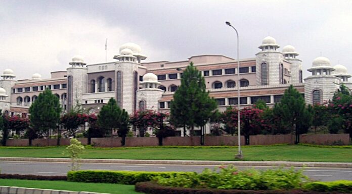 Pakistan’s Governance Debacle Debate Sharpens Amid Push for New Provinces