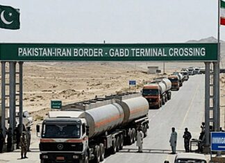 Pakistan Suspends Commercial Traffic at Key Iran Border Crossing
